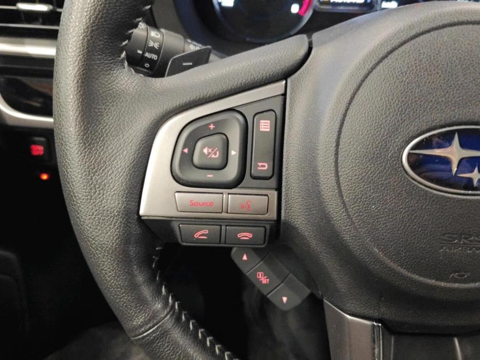 SUBARU Forester 2018