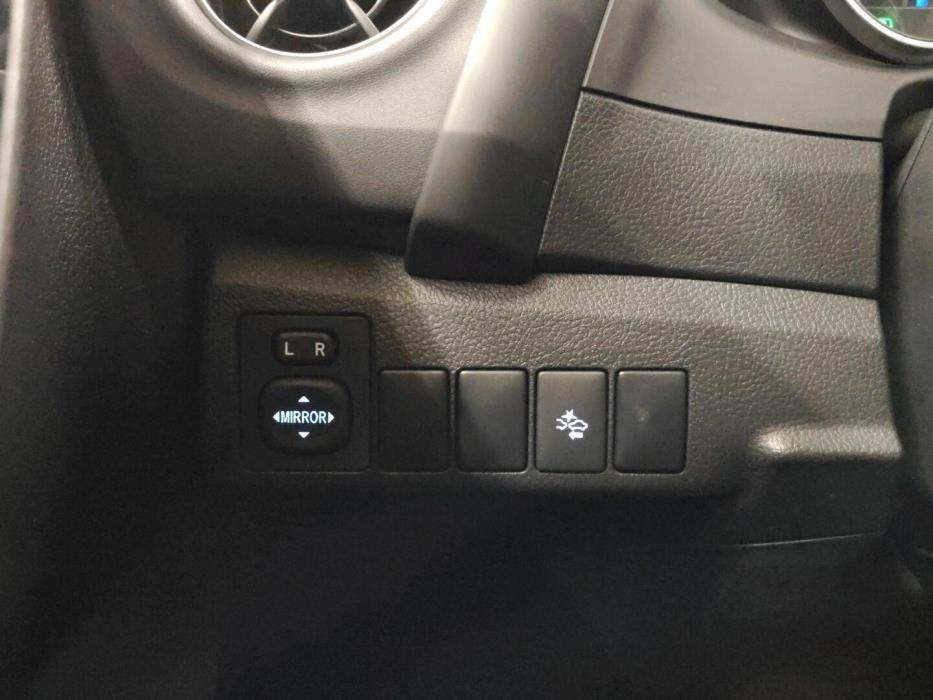 TOYOTA Auris 2019
