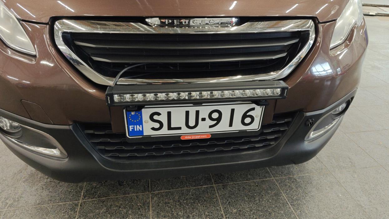 PEUGEOT 2008 2015
