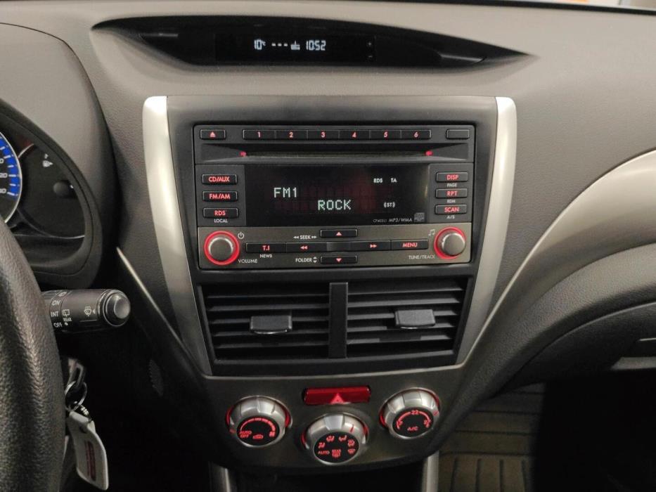 SUBARU Forester 2010