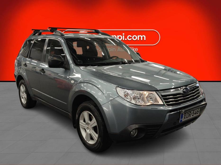 SUBARU Forester 2010