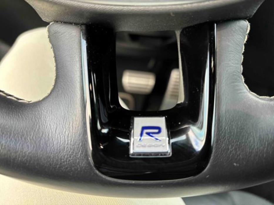 VOLVO V60 2020