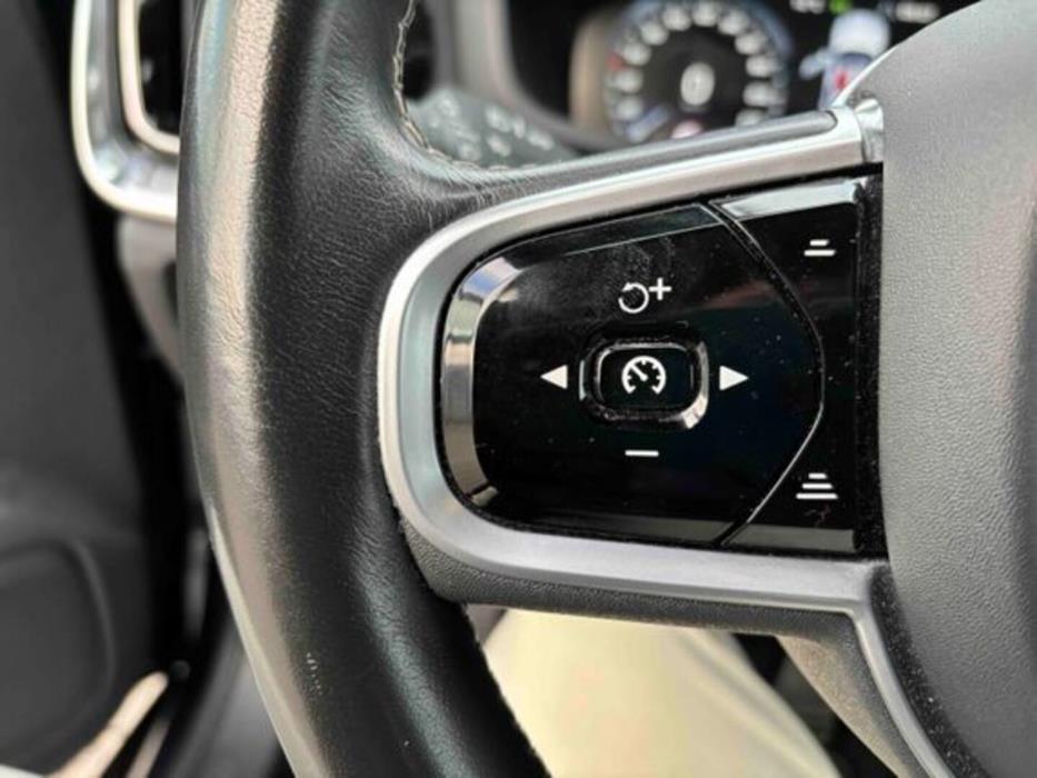 VOLVO V60 2020