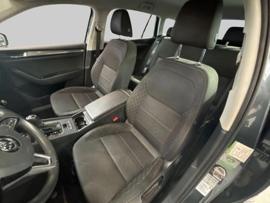 SKODA SUPERB 2017