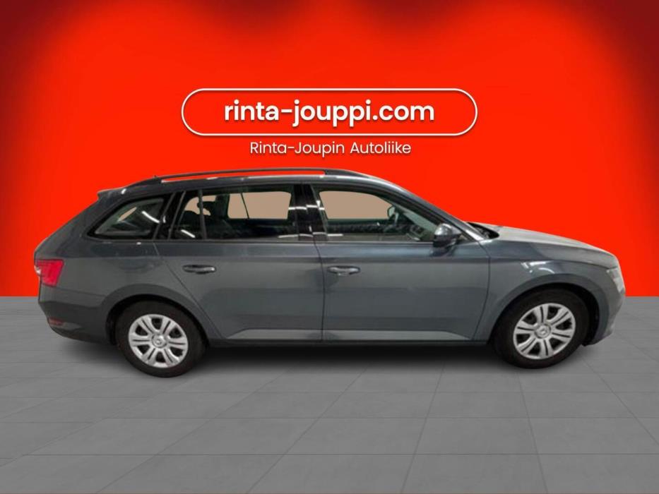 SKODA SUPERB 2017