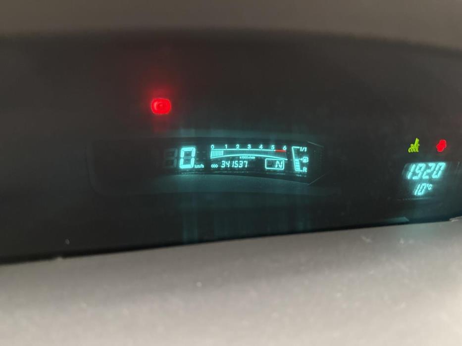 TOYOTA Yaris 2009