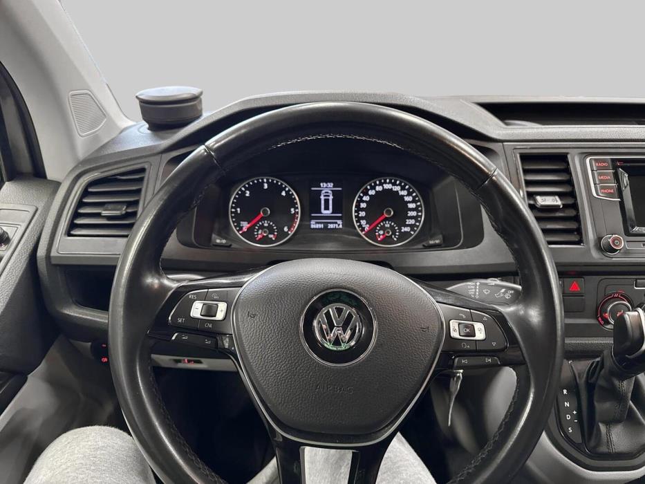 VOLKSWAGEN Transporter 2019