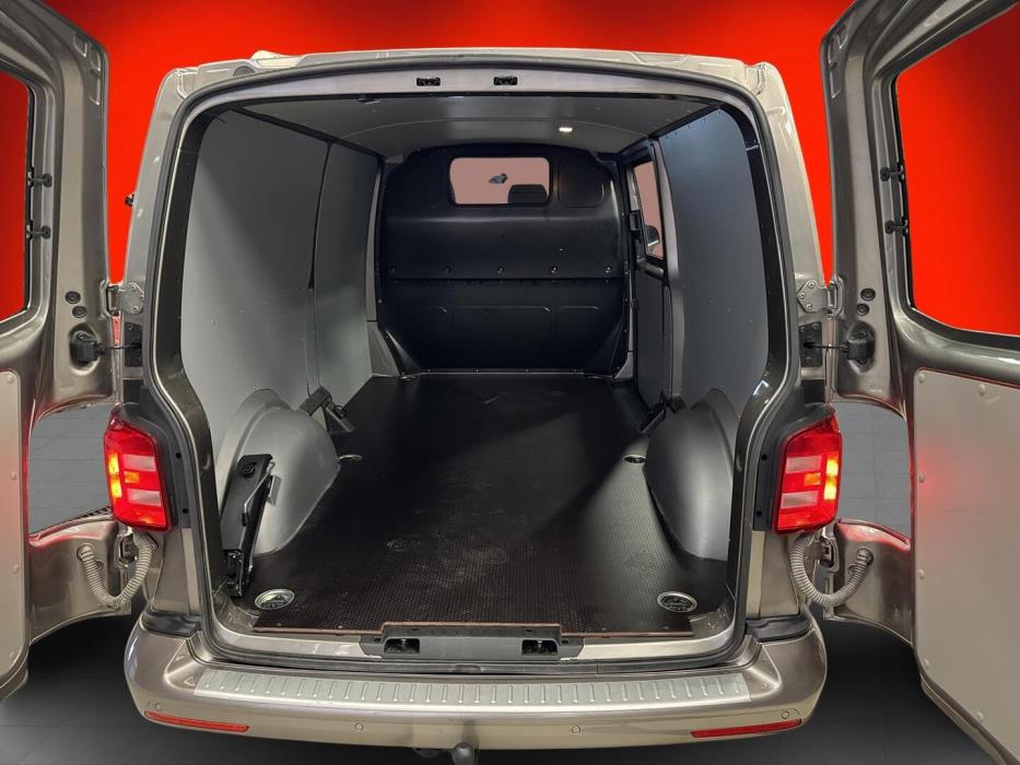 VOLKSWAGEN Transporter 2019