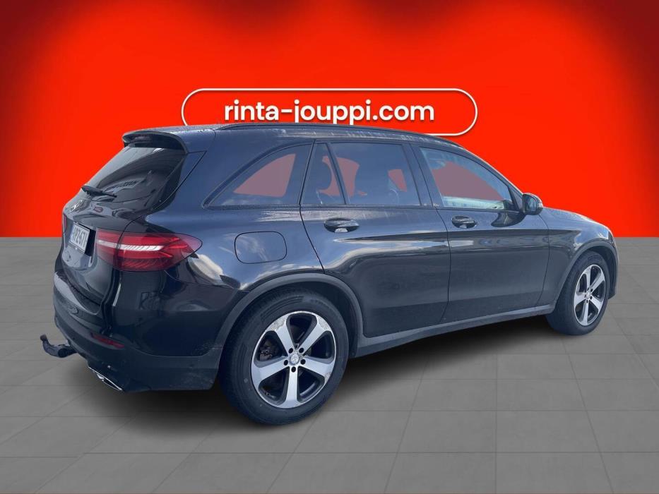 MERCEDES-BENZ GLC 2016