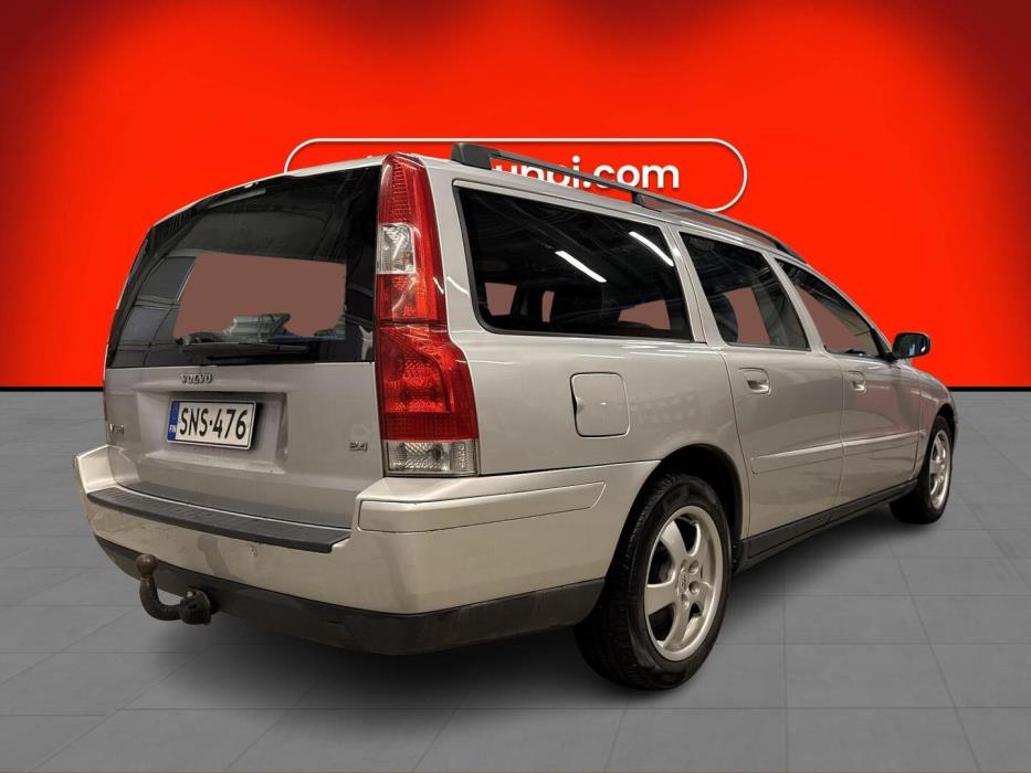 VOLVO V70 2006