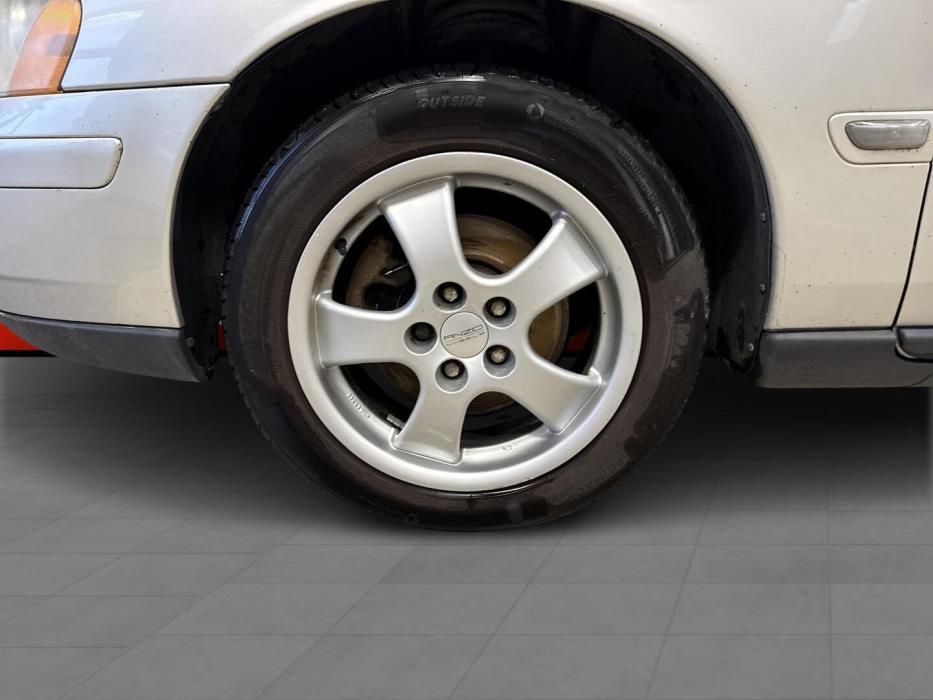 VOLVO V70 2006