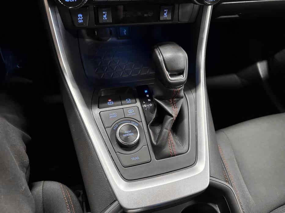 TOYOTA RAV4 PLUG-IN 2020