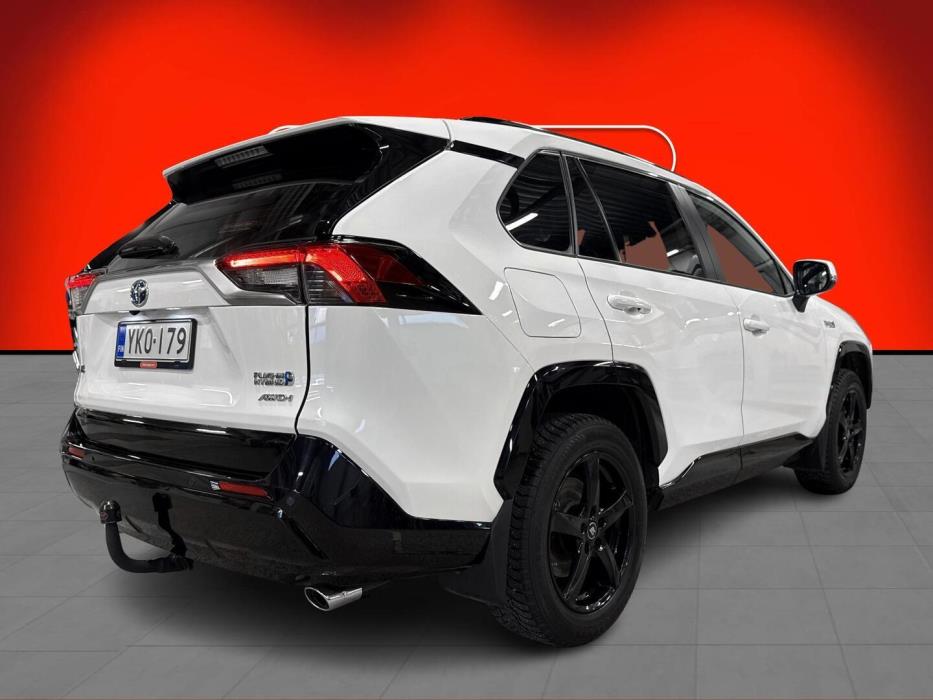 TOYOTA RAV4 PLUG-IN 2020