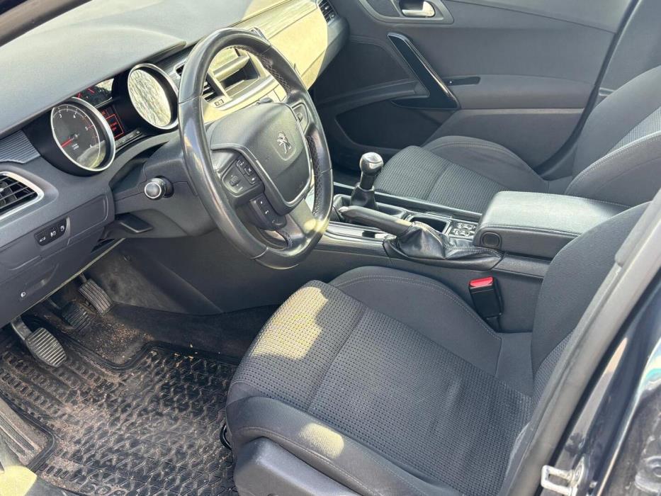 PEUGEOT 508 2011