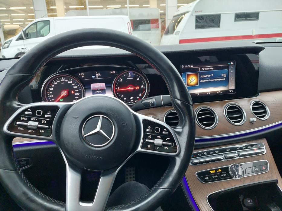MERCEDES-BENZ E 2019