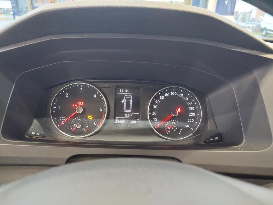 VOLKSWAGEN Transporter 2015