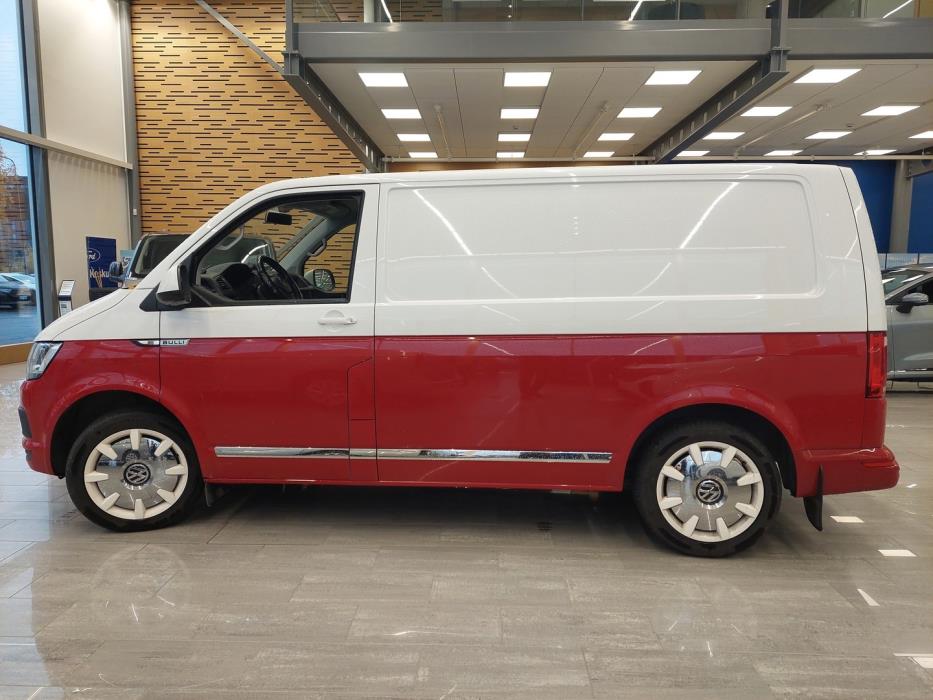 VOLKSWAGEN Transporter 2015