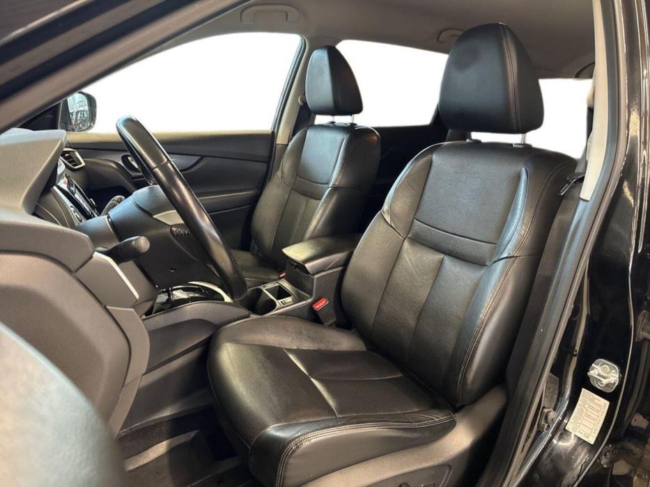 NISSAN X-Trail 2016