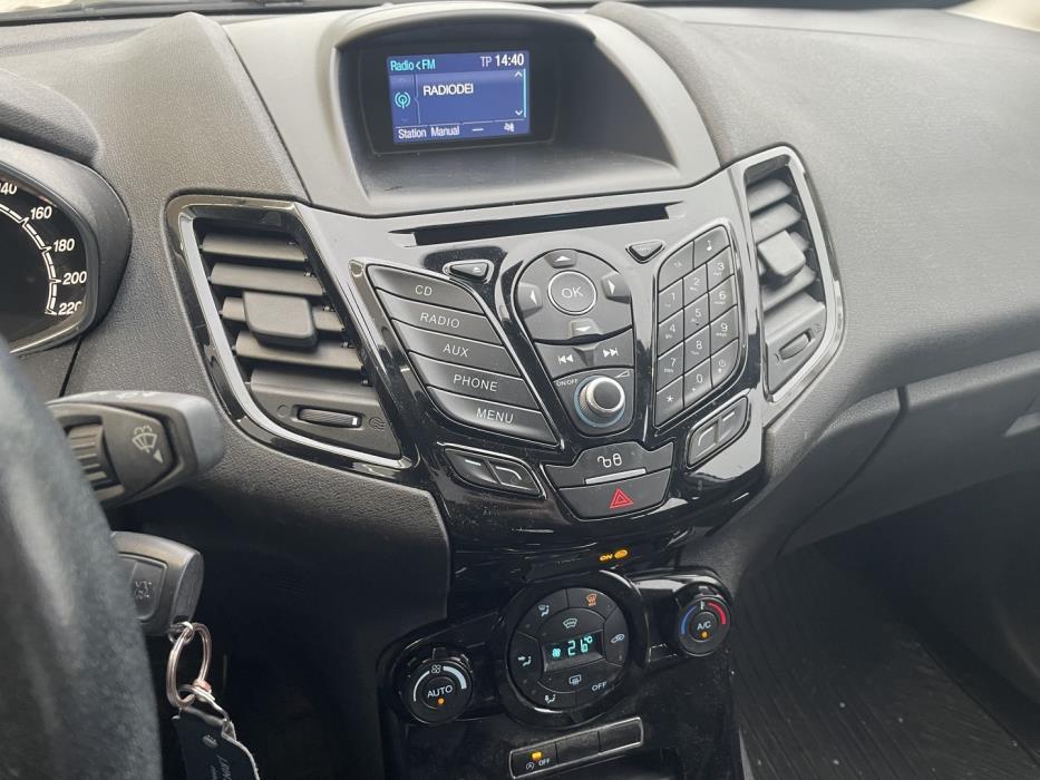 FORD Fiesta 2016