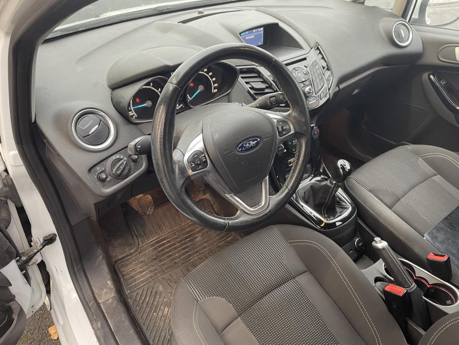 FORD Fiesta 2016