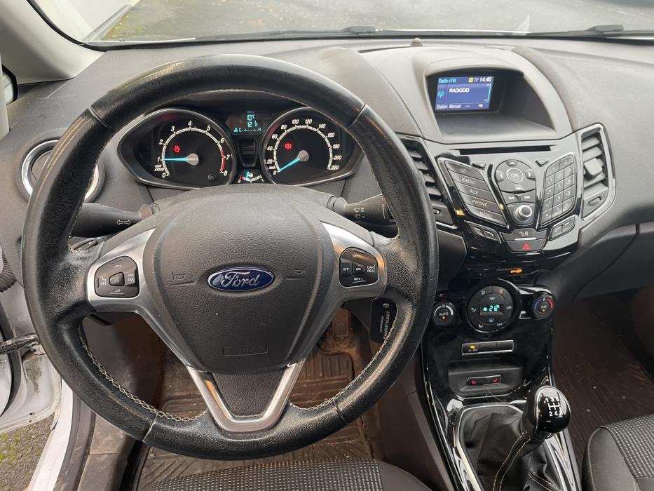 FORD Fiesta 2016