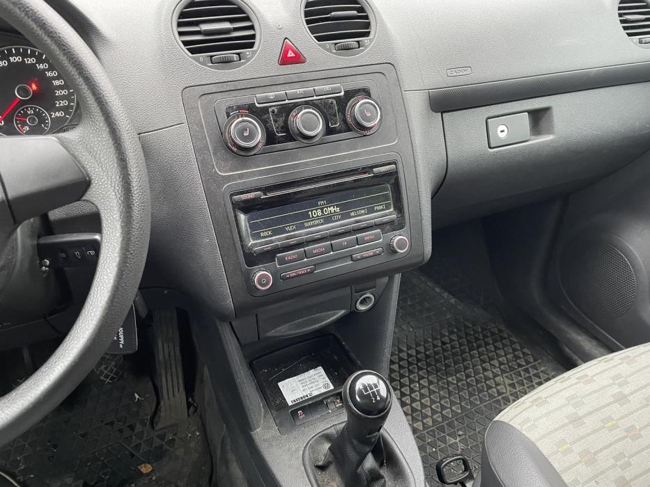 VOLKSWAGEN Caddy Maxi 2013