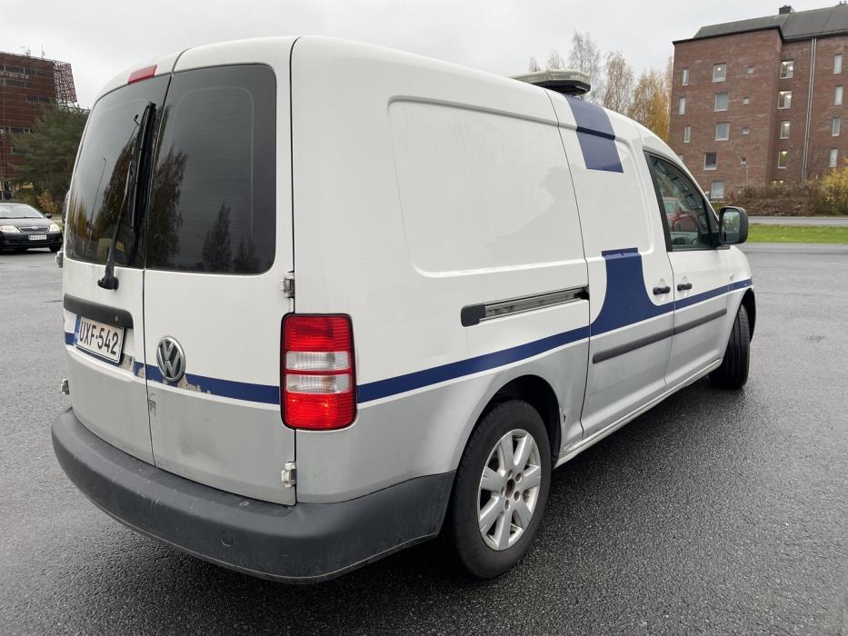 VOLKSWAGEN Caddy Maxi 2013