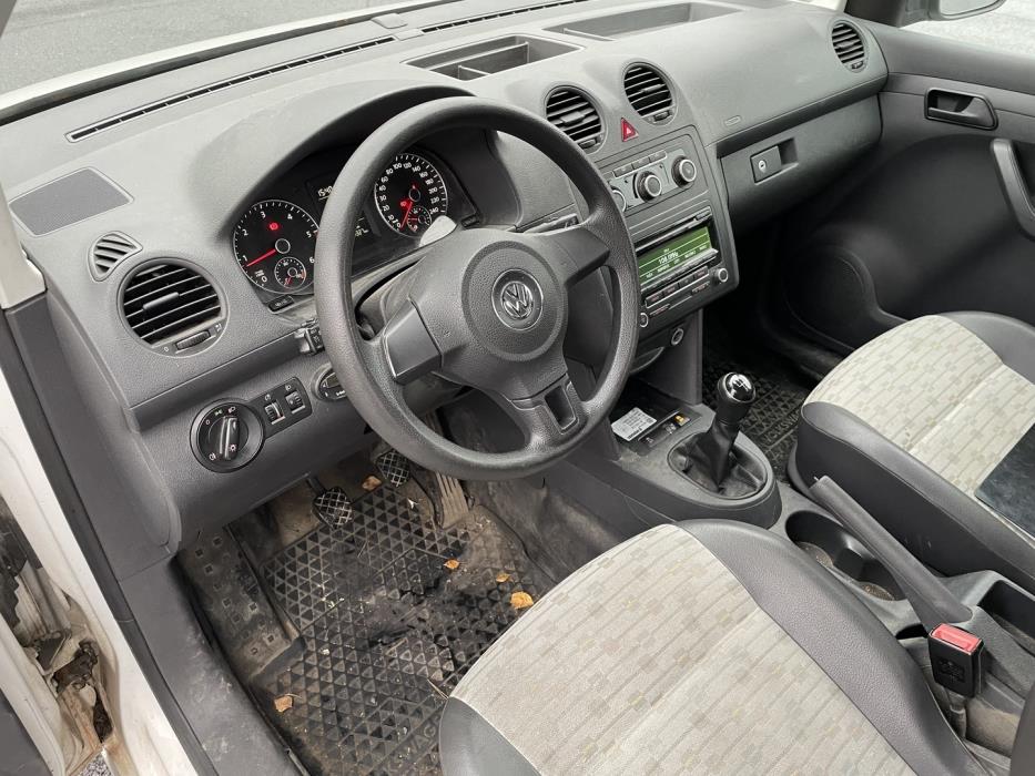 VOLKSWAGEN Caddy Maxi 2013