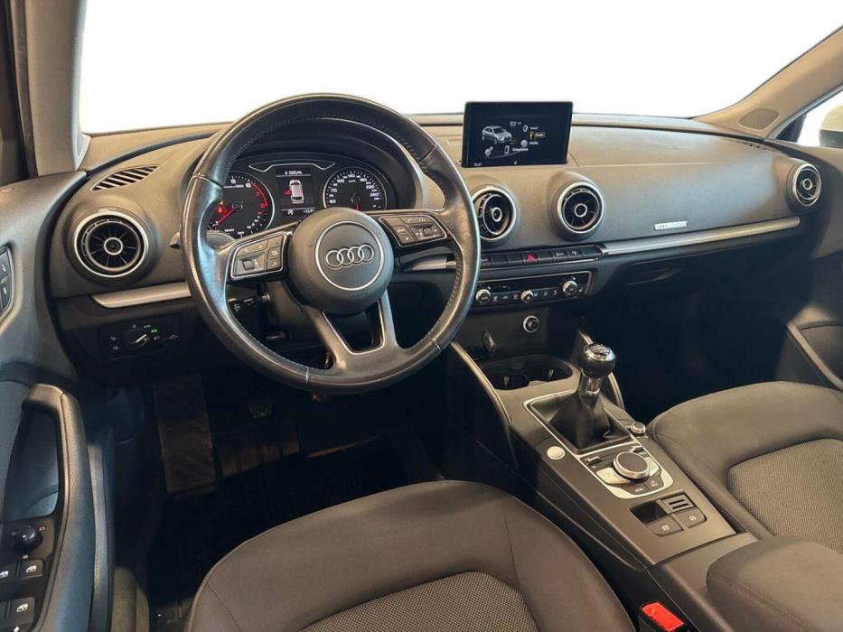 AUDI A3 2016