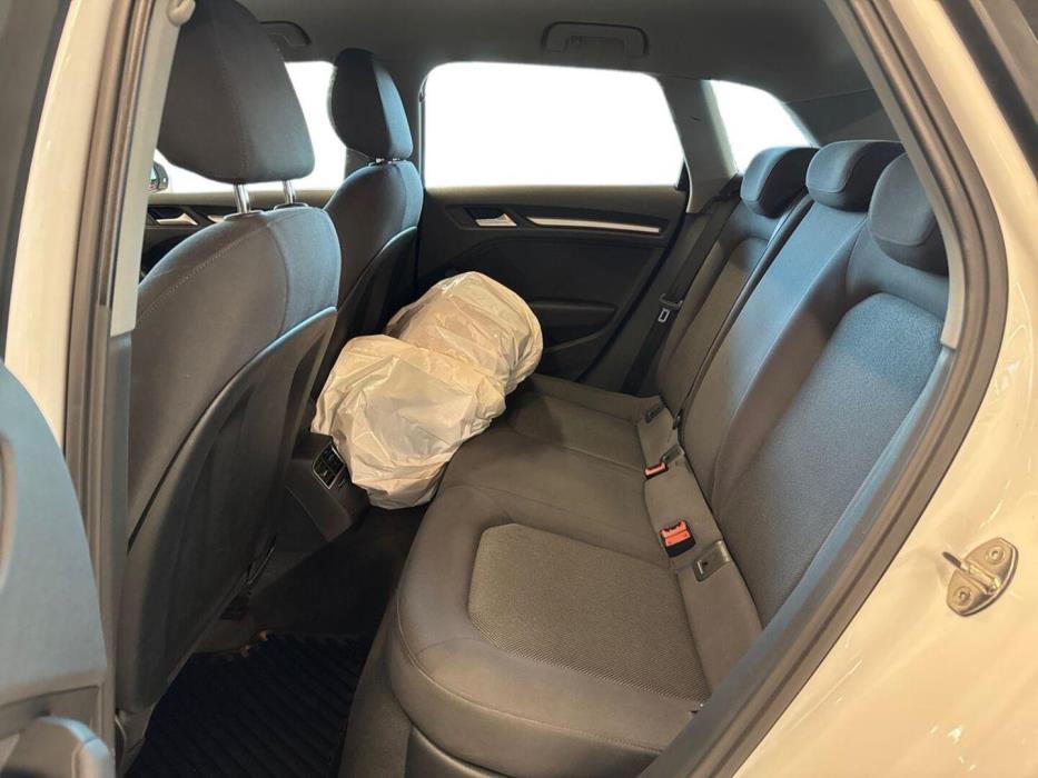 AUDI A3 2016