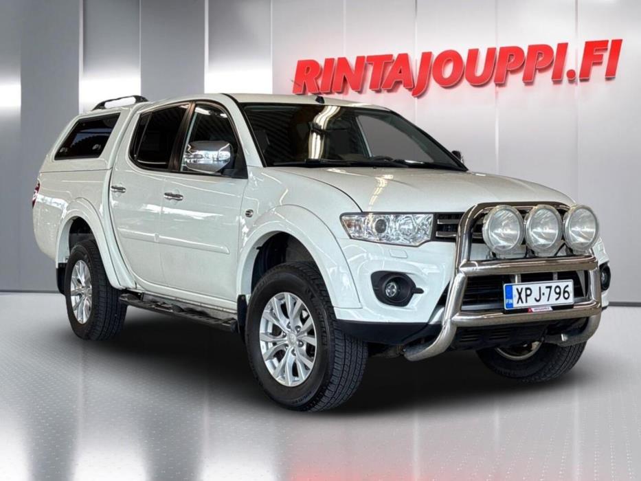 MITSUBISHI L200 2015