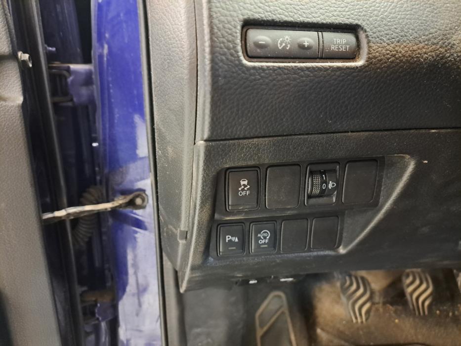 NISSAN Qashqai 2014