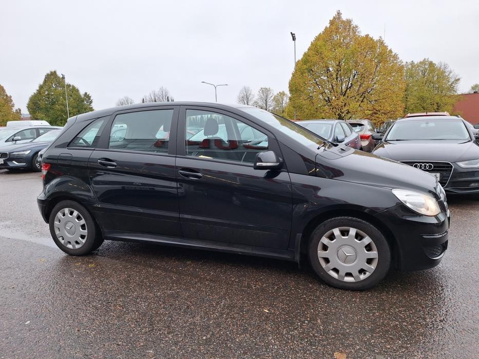 MERCEDES-BENZ B 2008