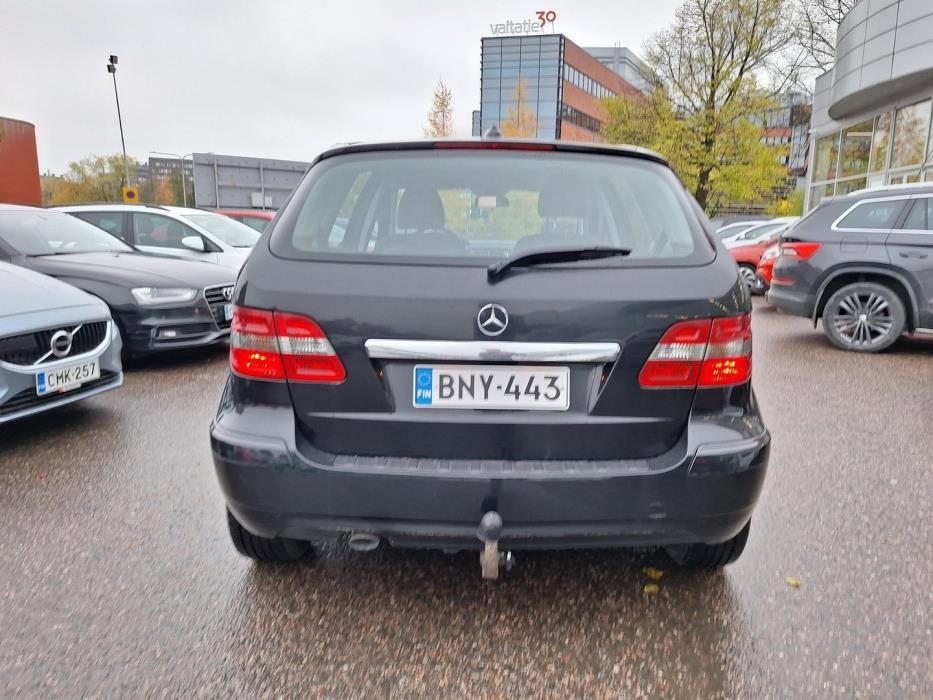 MERCEDES-BENZ B 2008