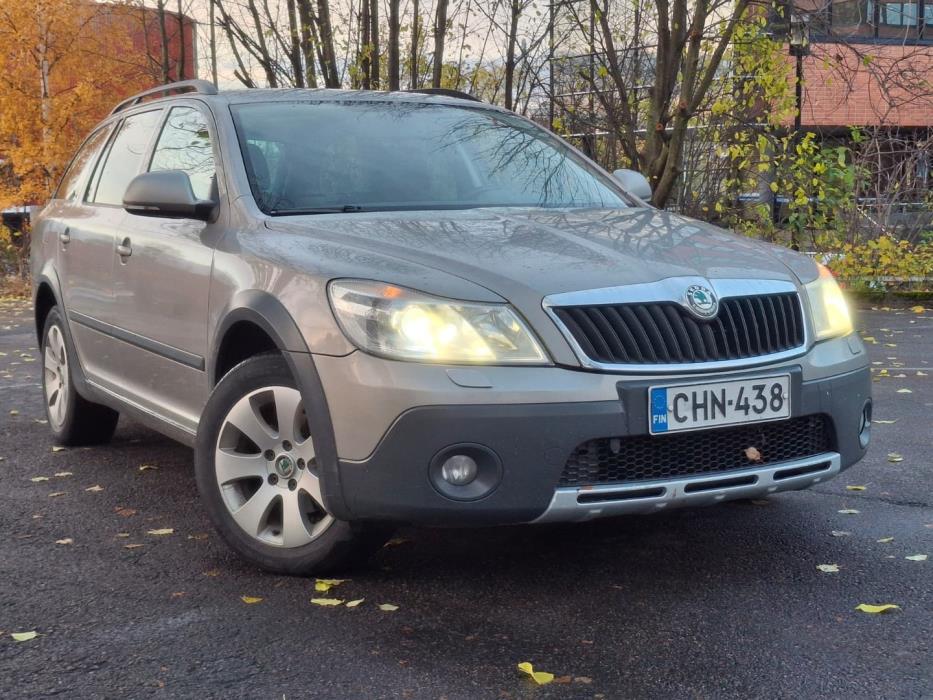SKODA Octavia 2010