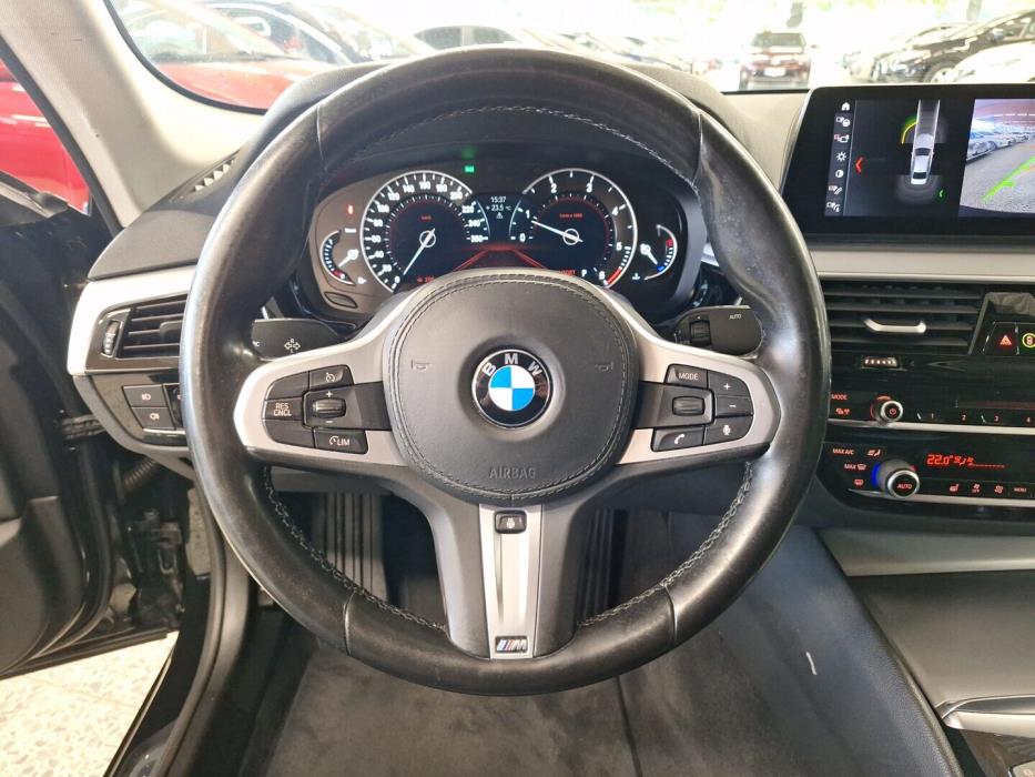 BMW 518 2019