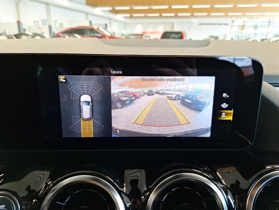 MERCEDES-BENZ B 2020