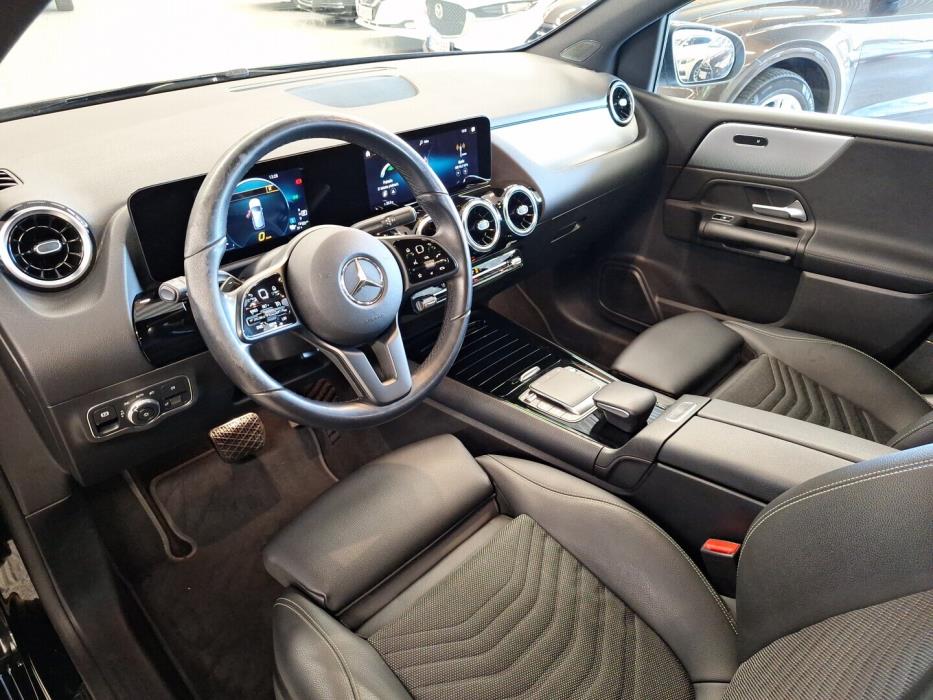 MERCEDES-BENZ B 2020