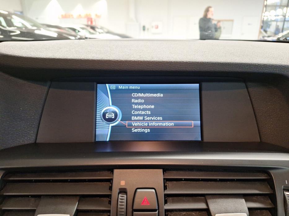 BMW X3 2011