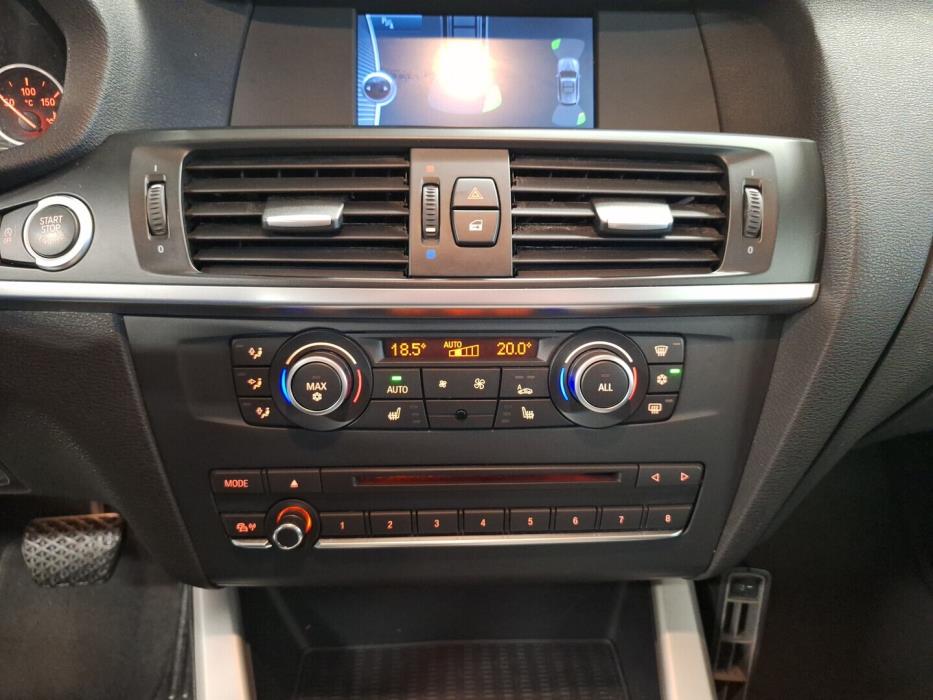 BMW X3 2011
