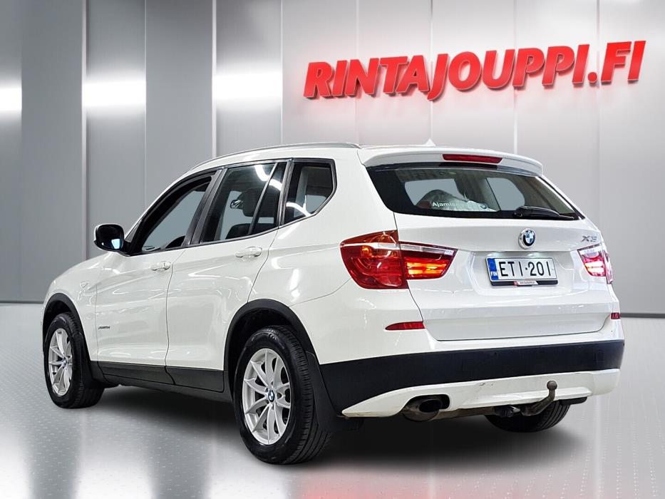BMW X3 2011