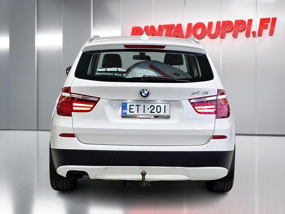 BMW X3 2011
