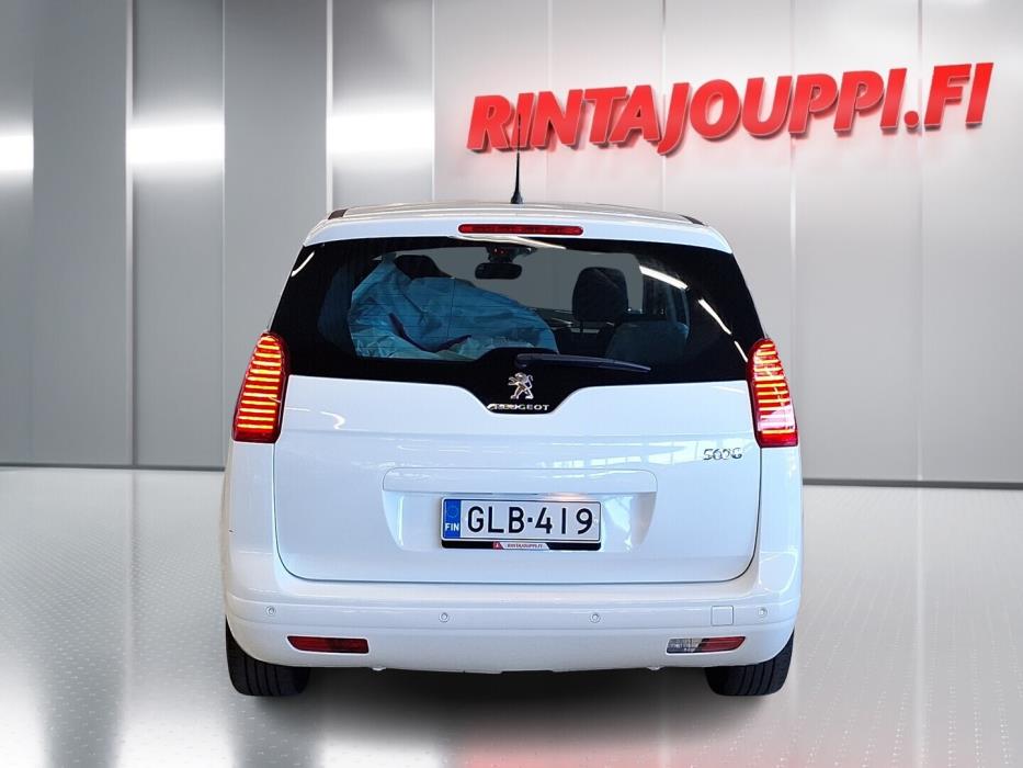 PEUGEOT 5008 2014