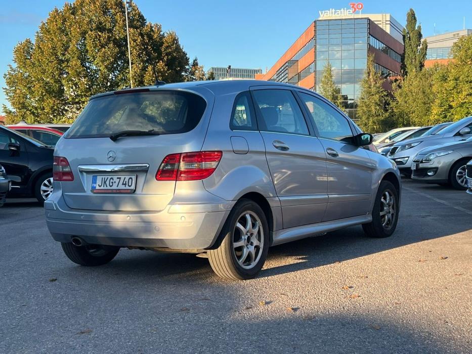 MERCEDES-BENZ B 2008