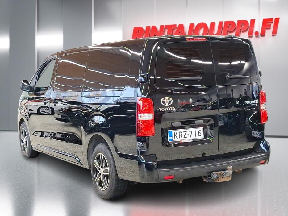 TOYOTA Proace 2017