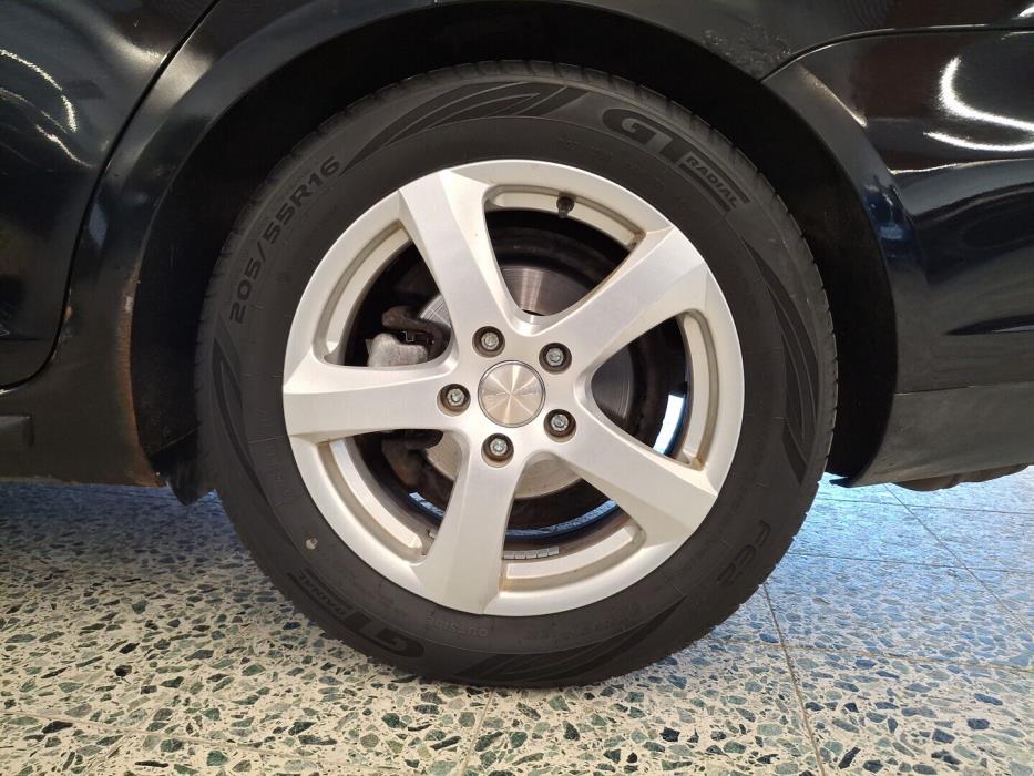 VOLKSWAGEN Golf 2008