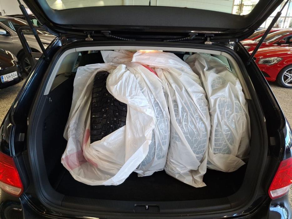 VOLKSWAGEN Golf 2008