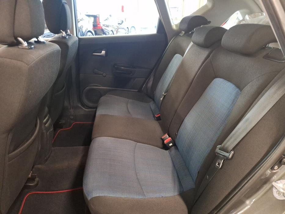 KIA cee'd 2012