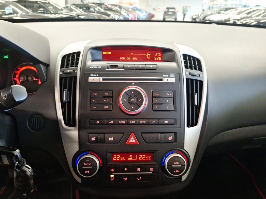 KIA cee'd 2012