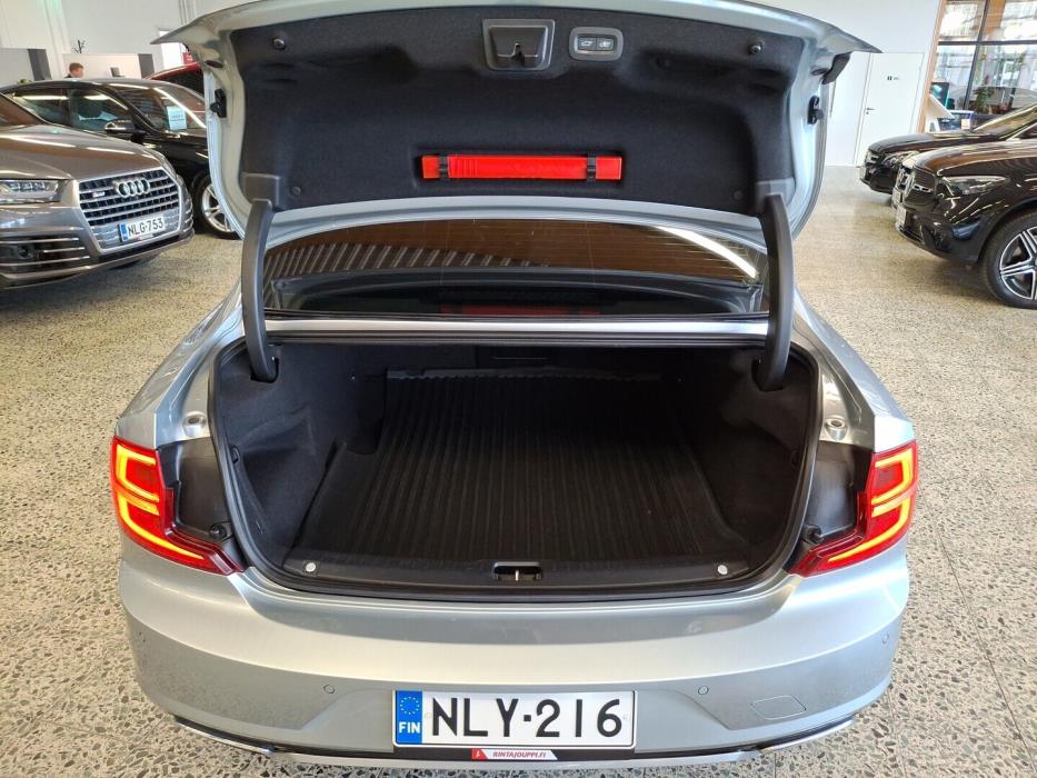 VOLVO S90 2018
